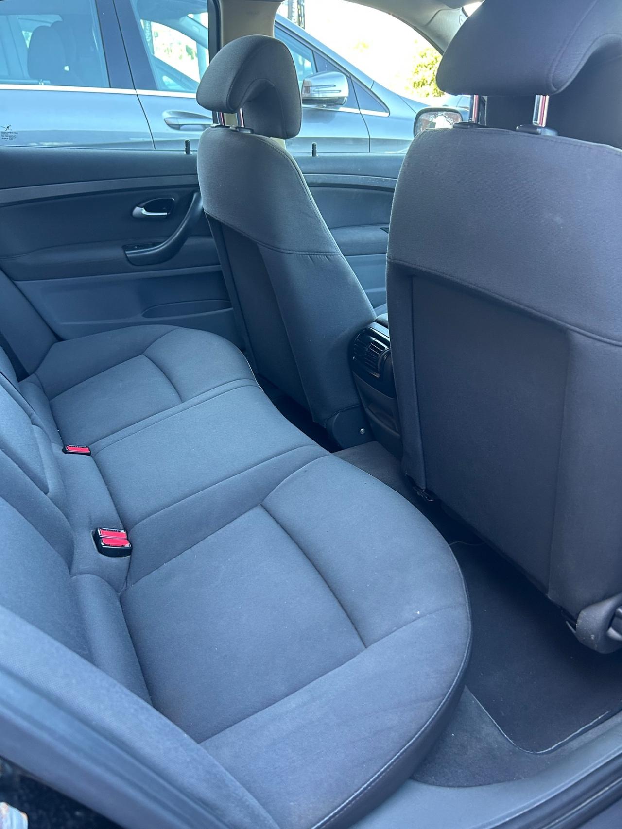 Saab 9-3 Sport Sedan 1.9 TiD DPF Vector