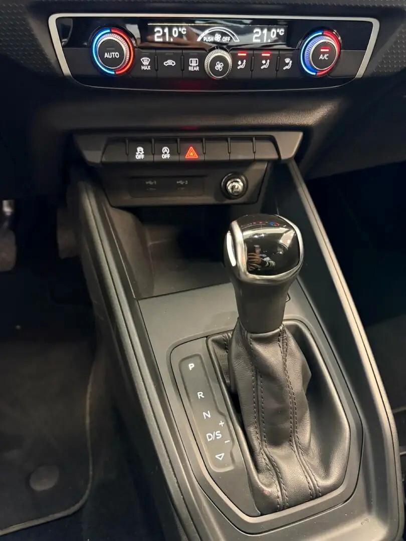 Audi A1 citycarver 30 TFSI Admired