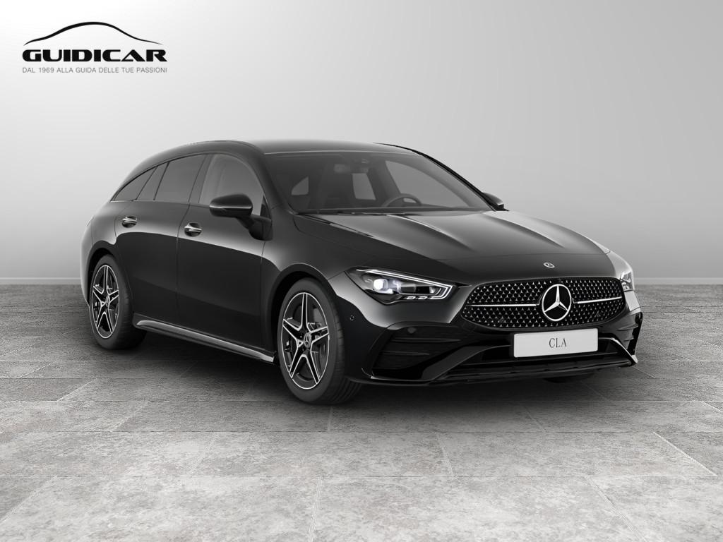 Mercedes-Benz CLA 200 d Automatic Shooting Brake