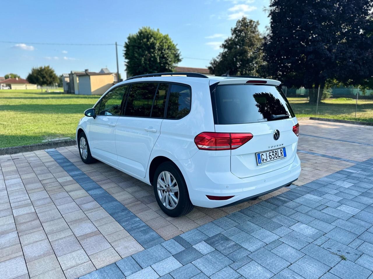 Volkswagen Touran 2.0 TDI 150 CV Executive BlueMotion 7POSTI