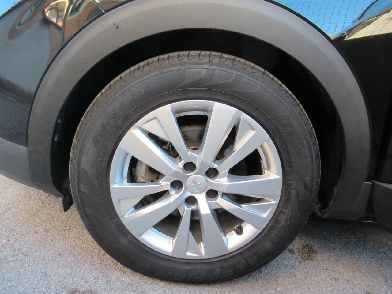 Peugeot 3008 BlueHDi 130 S&S Business