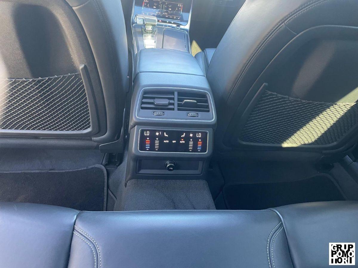 AUDI - RS6 Avant 4.0 Mhev V8 quattro tiptronic Carboceramica