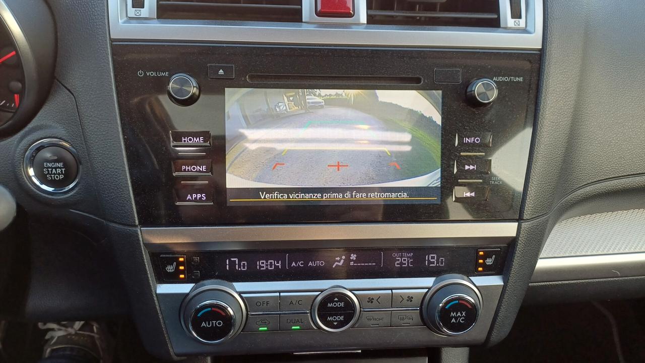 Subaru OUTBACK 2.0d Lineartronic Free