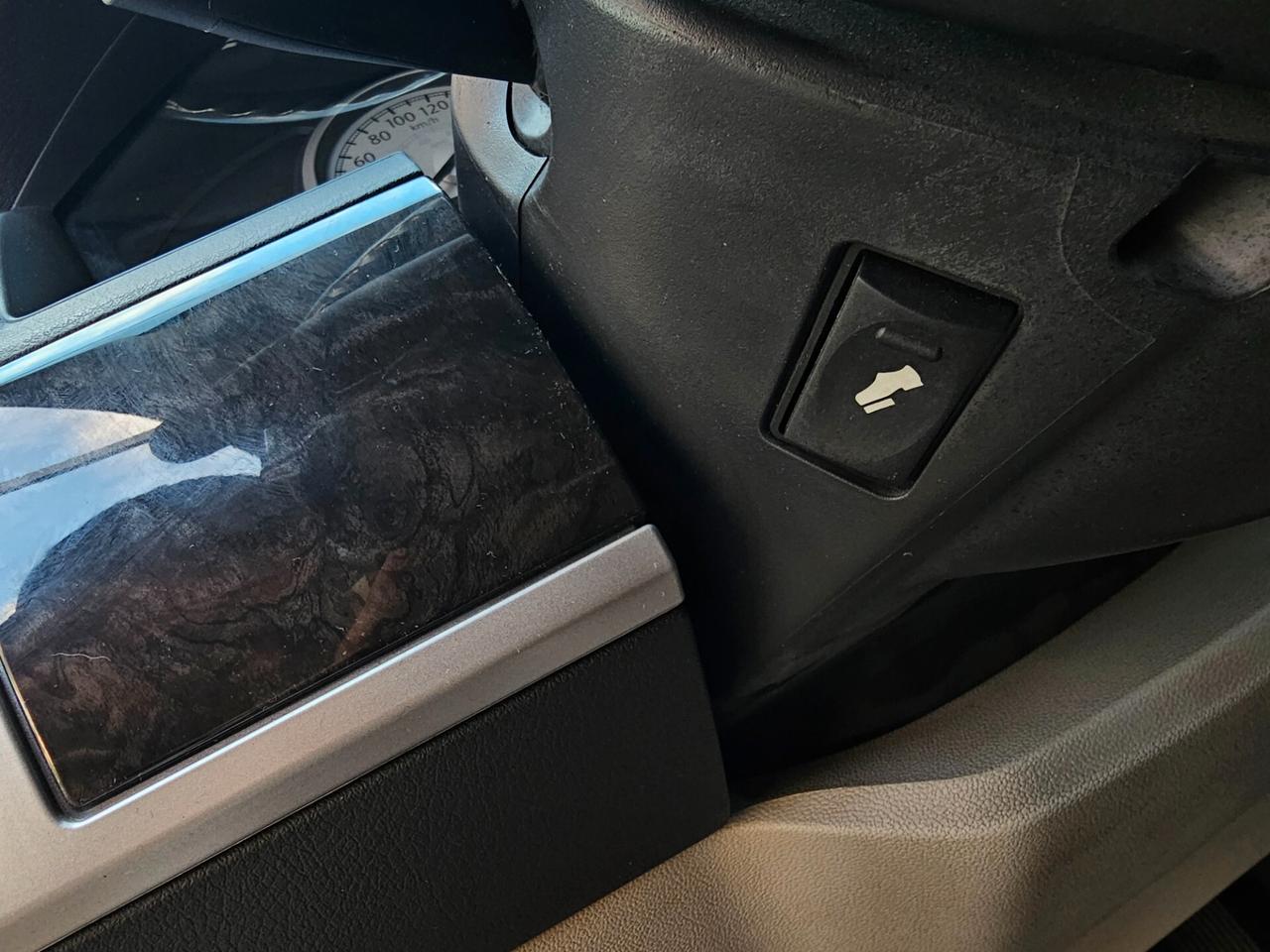 Chrysler Grand Voyager 2.8 CRD DPF Limited Stowngo