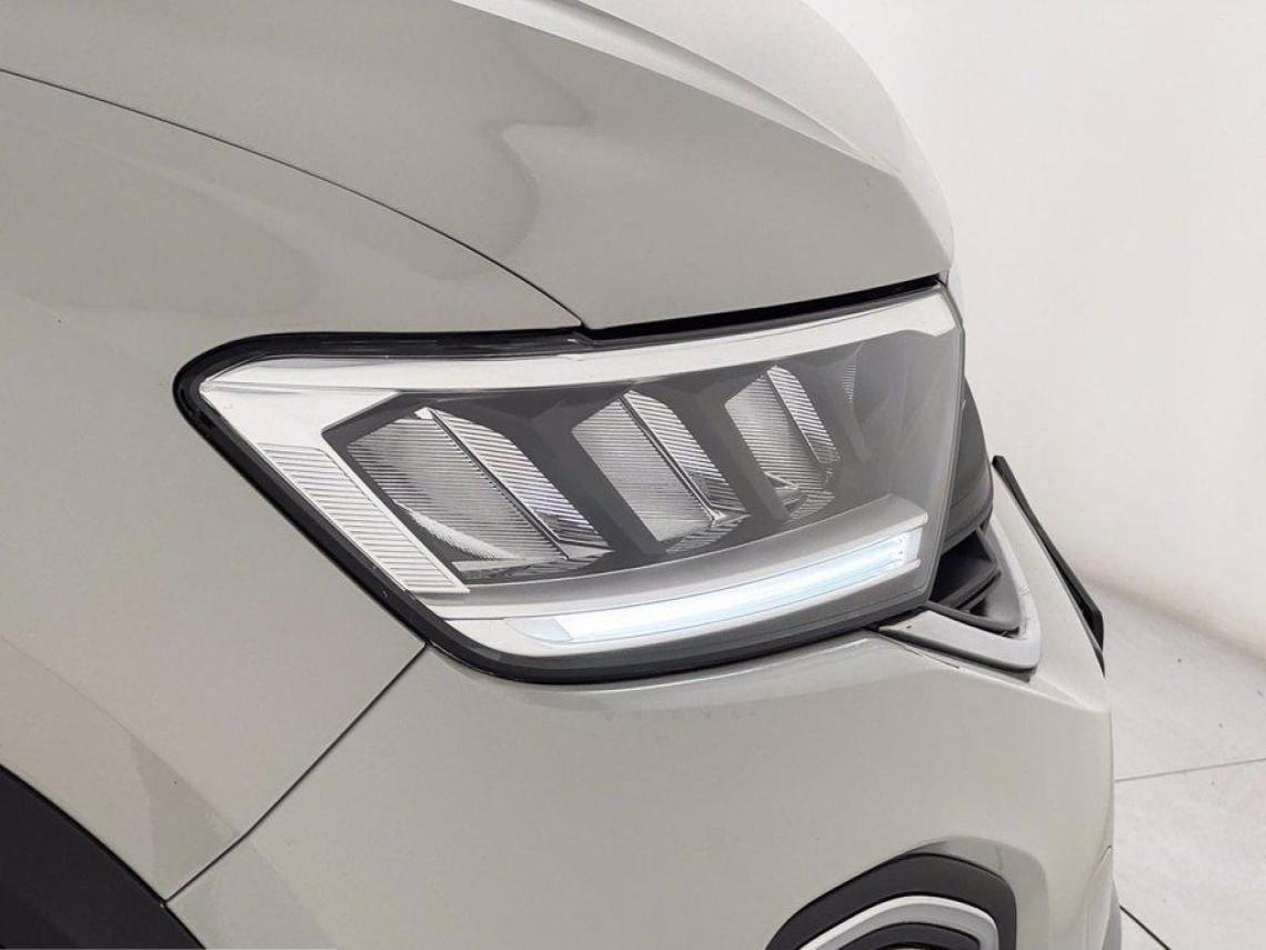 VOLKSWAGEN T Roc 1 0 tsi life 110cv