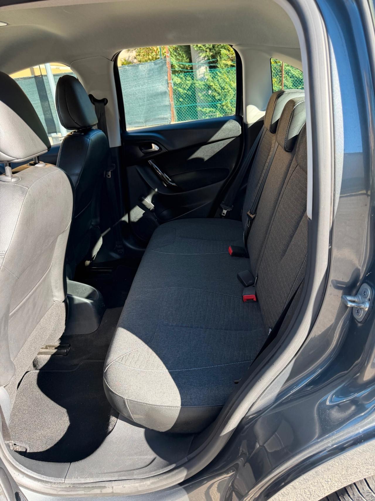 Citroen C3 1.6 - NEOPATENTATI - 12 MESI DI GARANZIA -