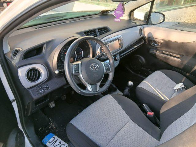 TOYOTA Yaris 1.0 5 porte