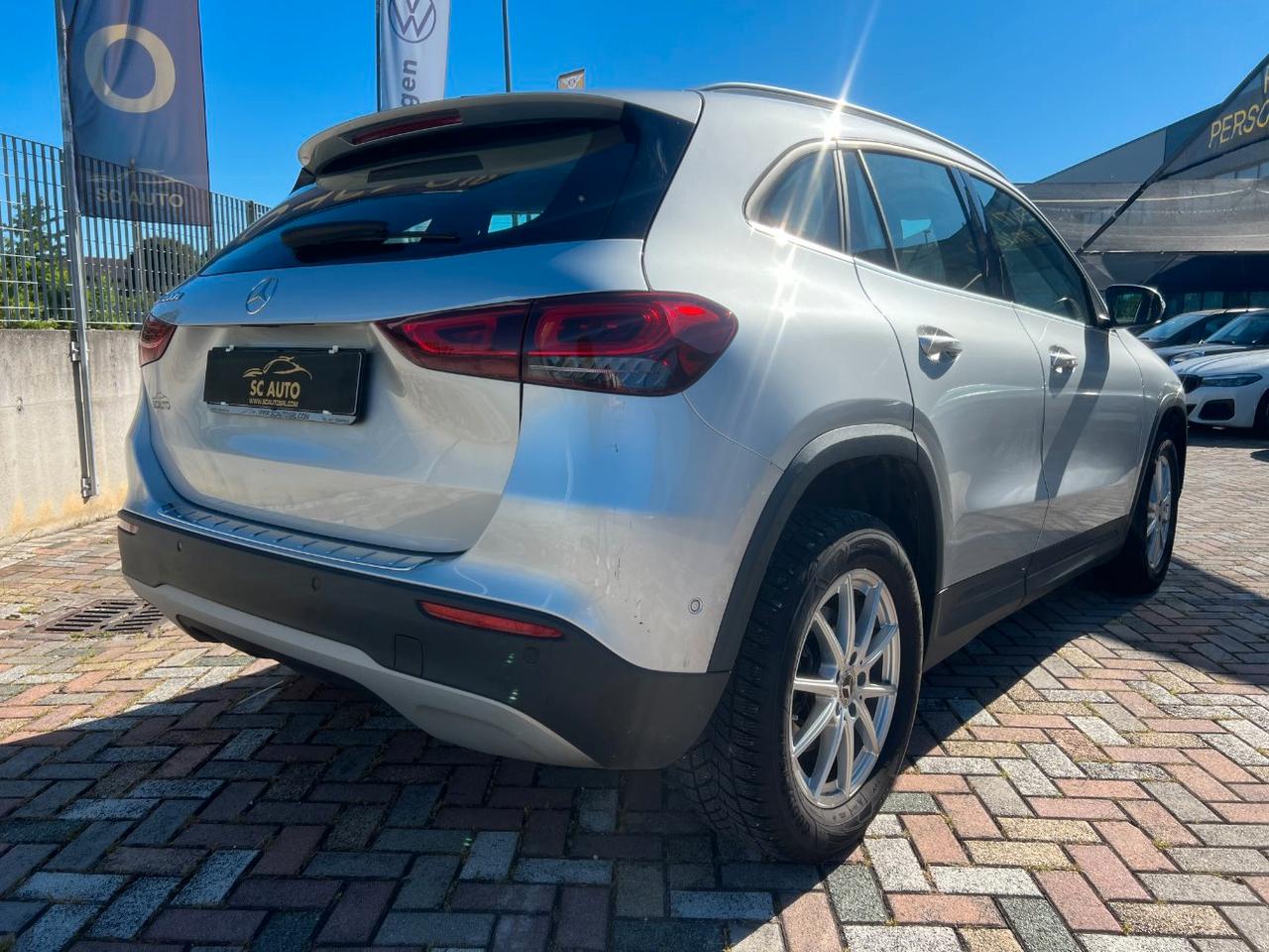 Mercedes GLA 200 d Business Extra auto