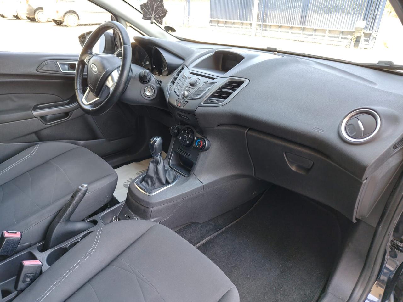 Ford Fiesta 1.5 TDCi 75CV 5 porte
