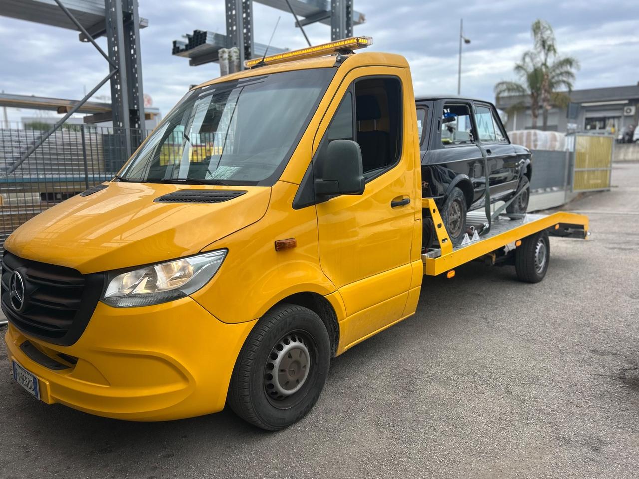 Mercedes Benz Sprinter Carroattrezzi