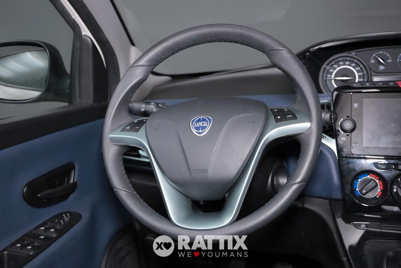 Lancia Ypsilon 1.0 Firefly Hybrid 70CV Platino