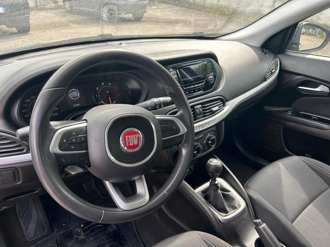 Fiat Tipo 1.6 Mjt SW Lounge - 2018