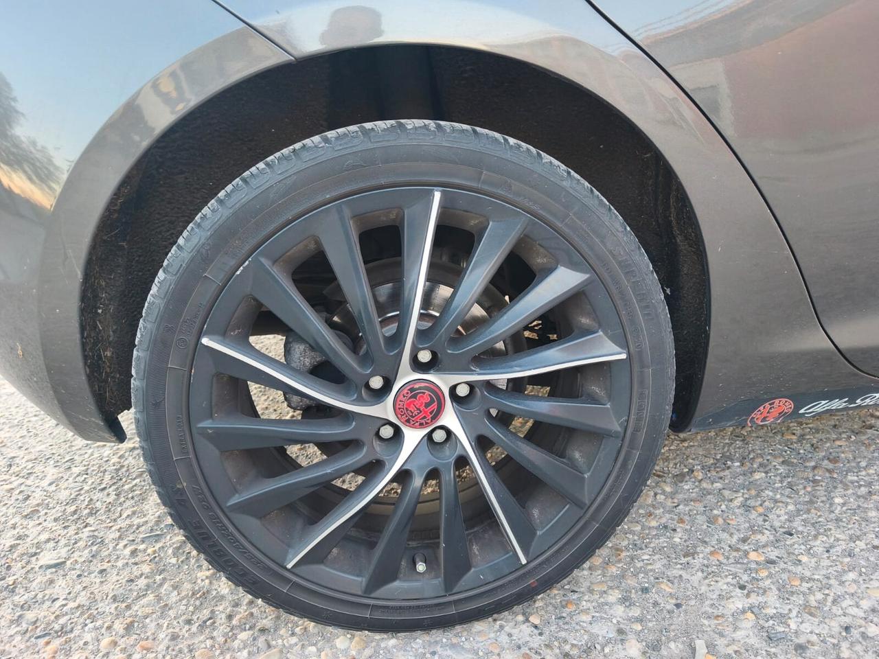 Alfa Romeo Giulietta 2011---2.0 Diesel