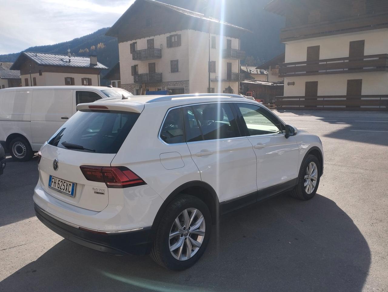 Volkswagen Tiguan 2.0 TDI SCR 4MOTION Business BlueMotion Technology