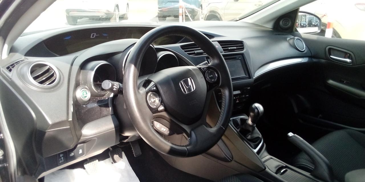 Honda Civic Tourer 1.6 i-DTEC Elegance Navi