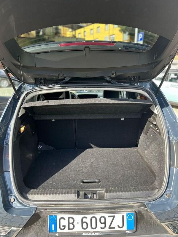 Renault Captur 1.5 DCI BLUE 95 INTENS
