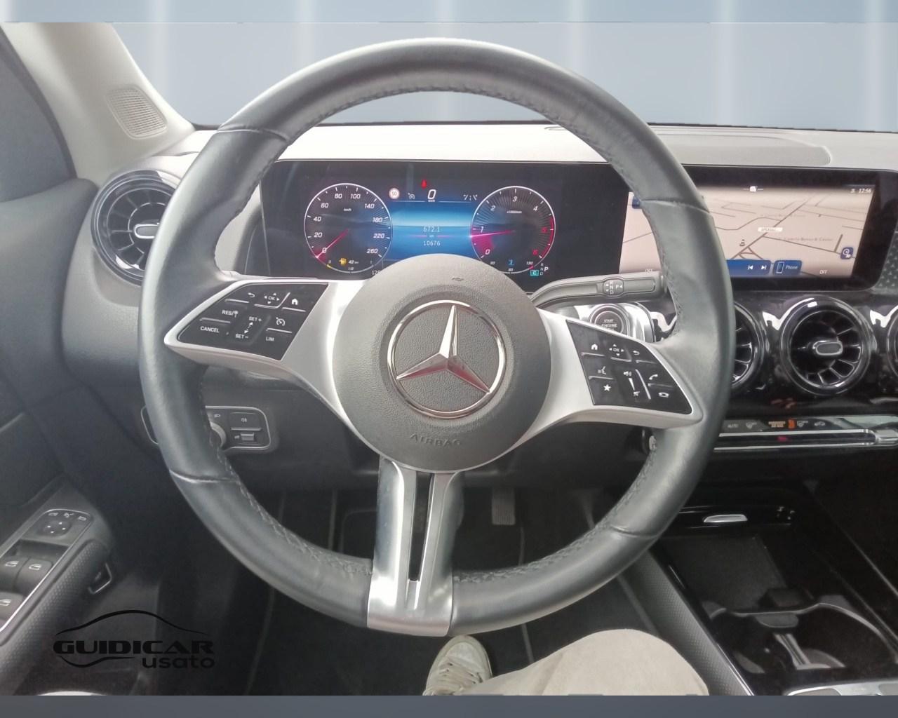 Mercedes-Benz GLB - X247 2023 - GLB 180 d Advanced auto