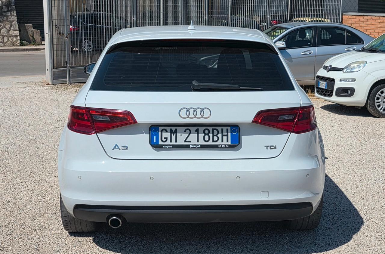 Audi A3 1.6 TDI 105cv