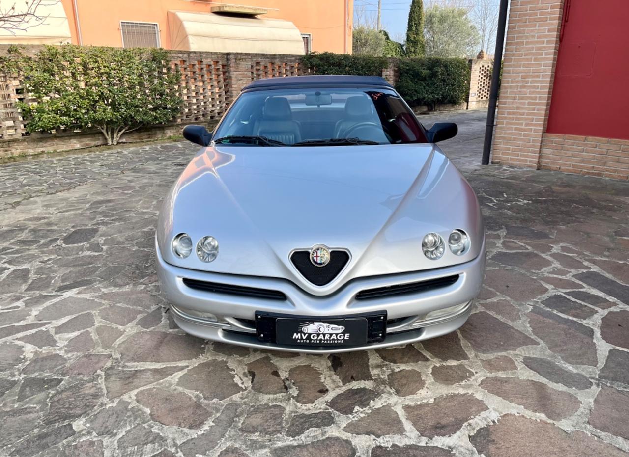 Alfa Romeo GTV Spider 2.0i 16V Twin Spark cat L