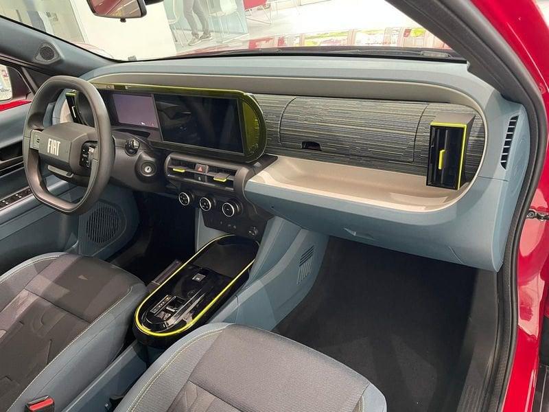 FIAT Grande Panda 44Kwh Red - Da ordinare
