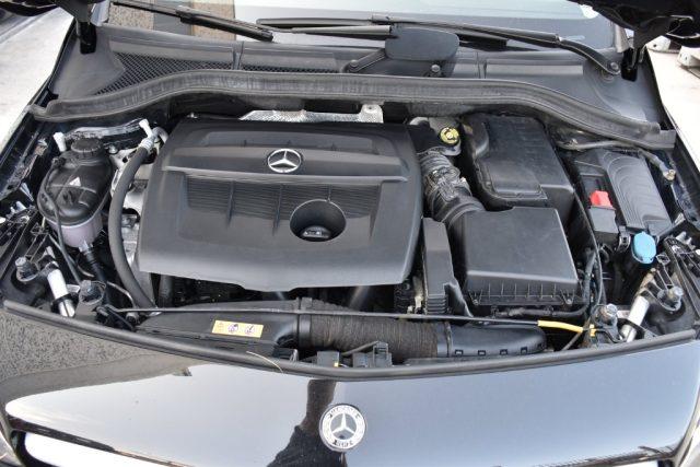MERCEDES-BENZ B 180 d Premium *Navigatore, Telecamera*