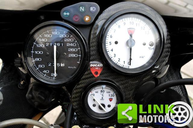 DUCATI 748 R Limited Edition Completamente in Carbonio