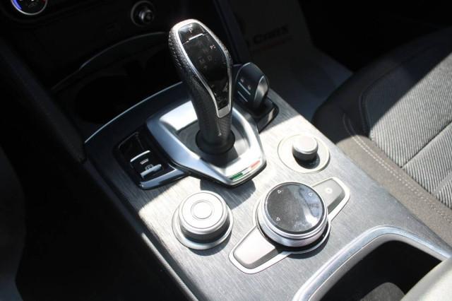 Alfa Romeo Stelvio 2.2 t Super 160cv AUTO con NAVI e CarPlay