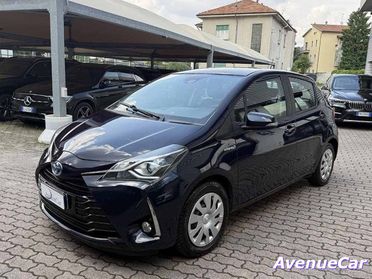 TOYOTA Yaris 5 porte 1.5h HYBRID Cool ADATTA A NEOPATENTATI