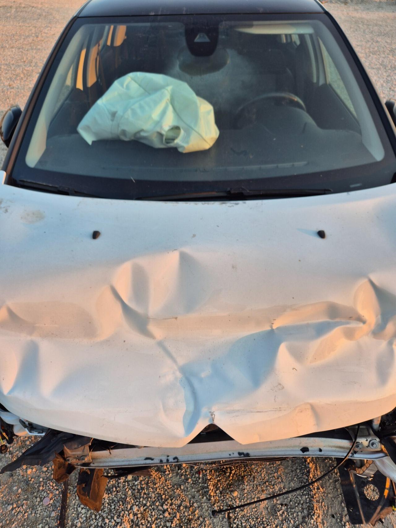 Citroen C3 BlueHDi EXPORT INCIDENTATA