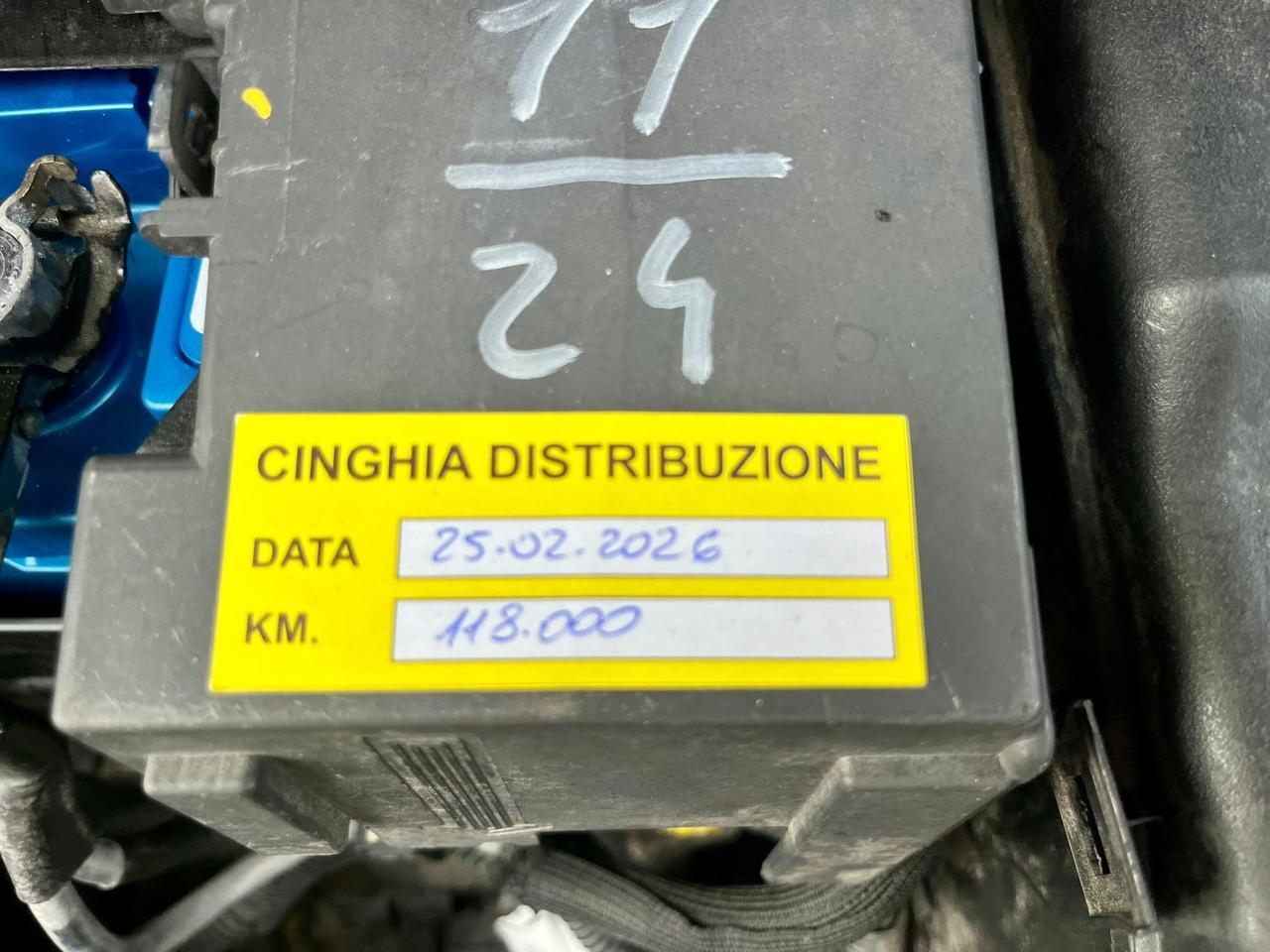 Peugeot 3008 1.6hdi 2012 118.000km cambio robotizzato perfetta