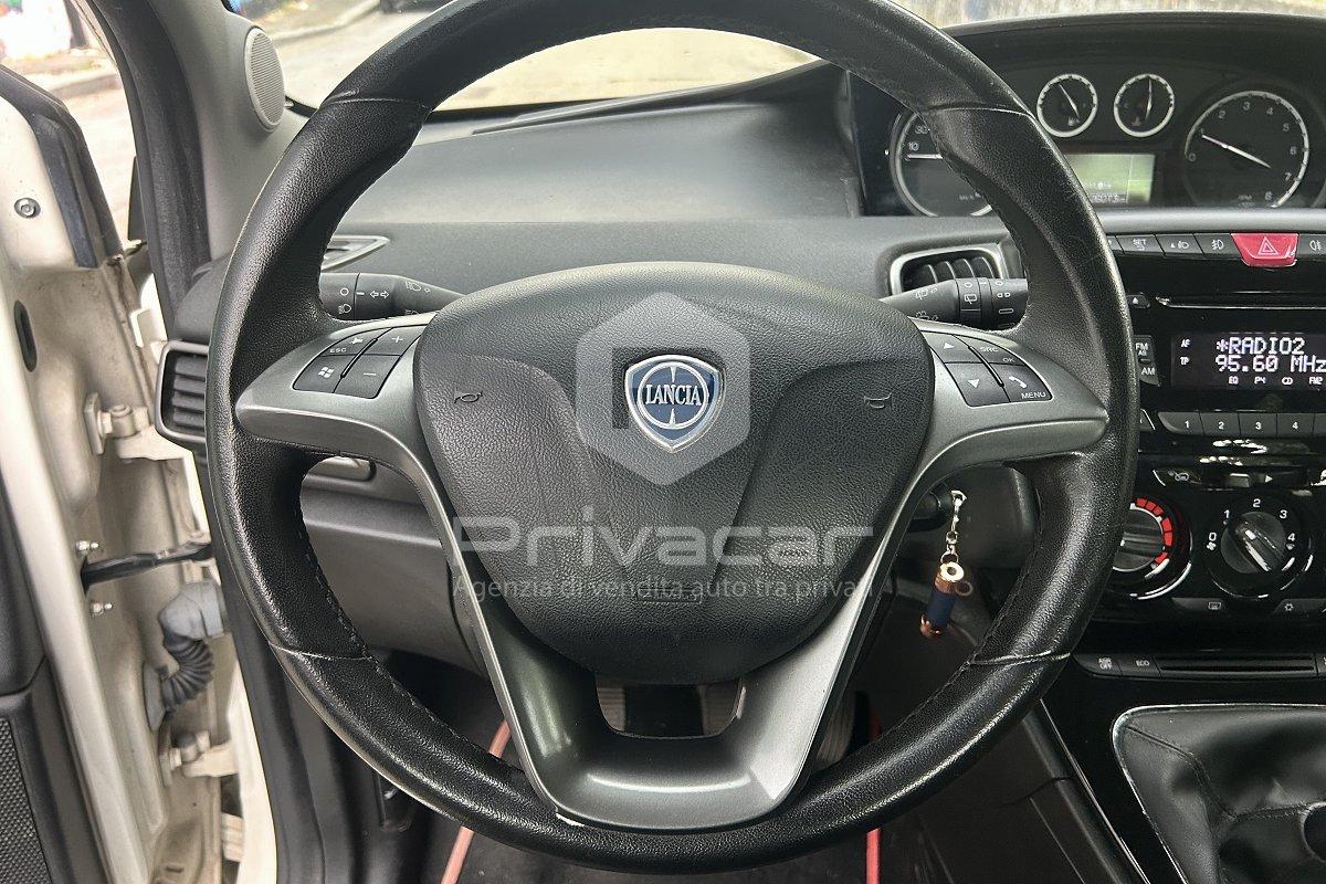 LANCIA Ypsilon 0.9 TwinAir 85 CV 5 porte S&S Platinum