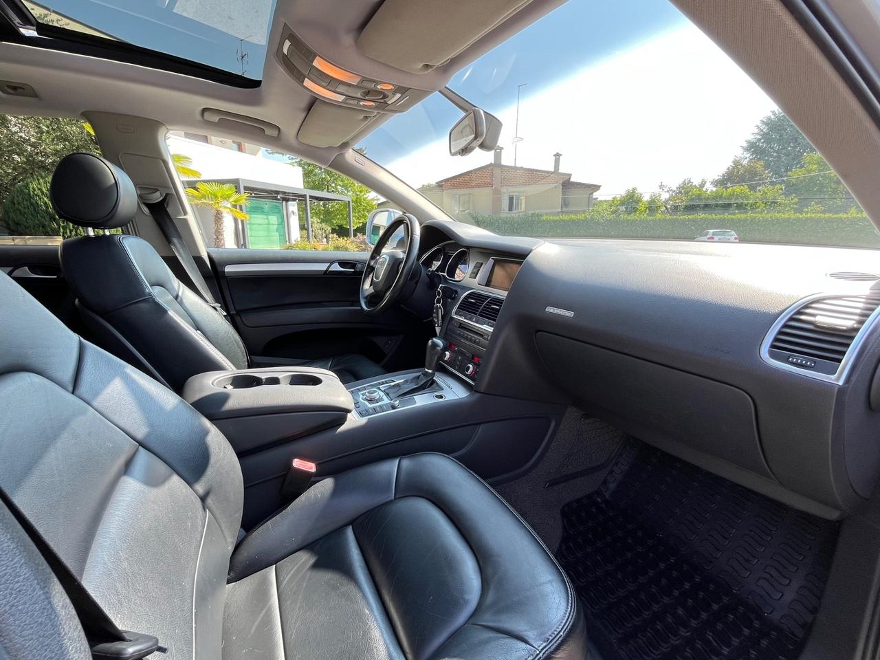 Audi Q7 3.0 V6 TDI 233CV quattro tiptronic