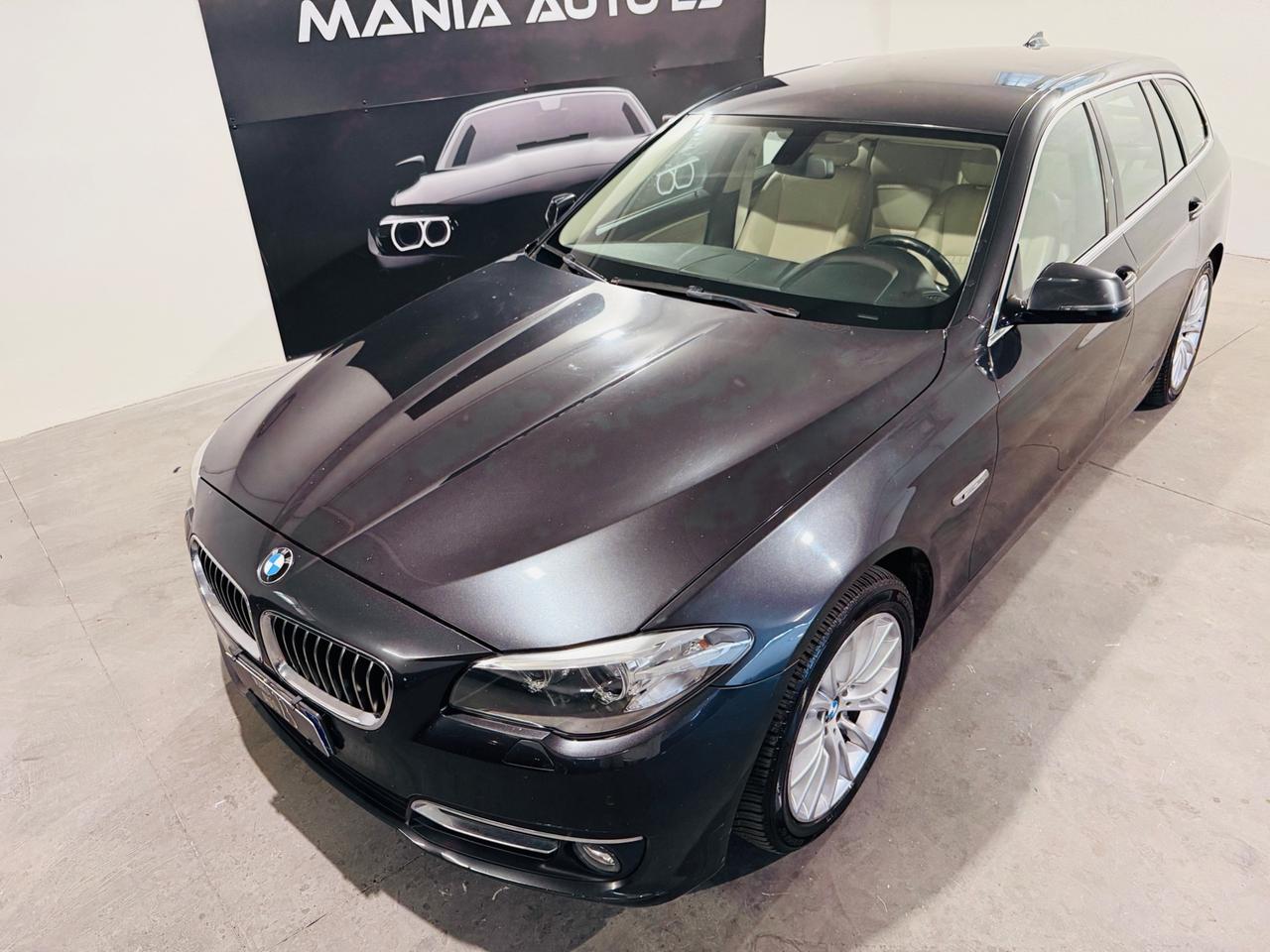 Bmw 525d xDrive Touring Luxury*218 CV*FULL*