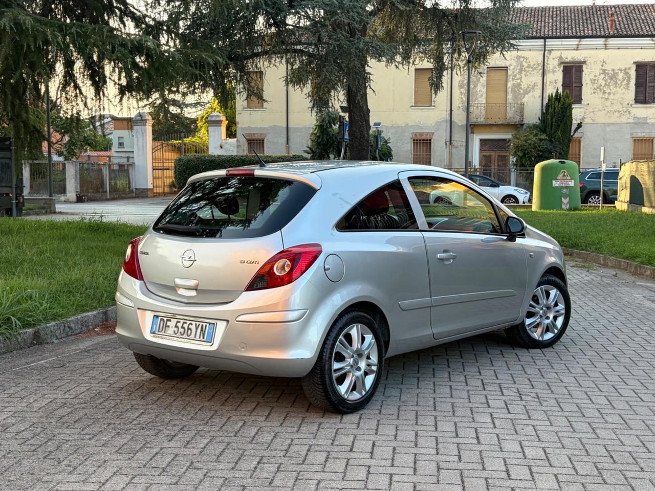 Opel Corsa 1.3 CDTI 75CV neopatentati Enjoy