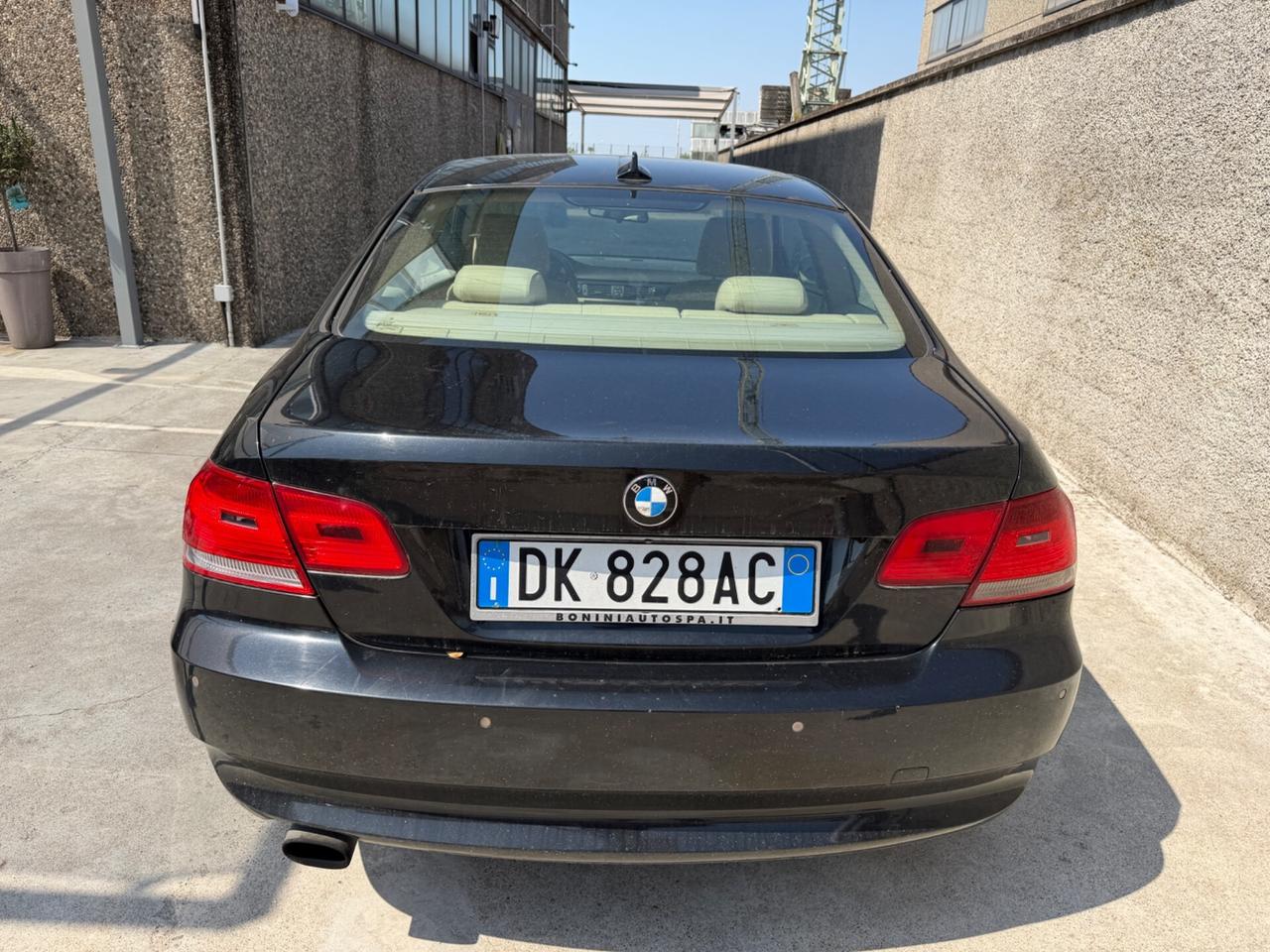 BMW 320d 177CV Coupé Futura MANUALE