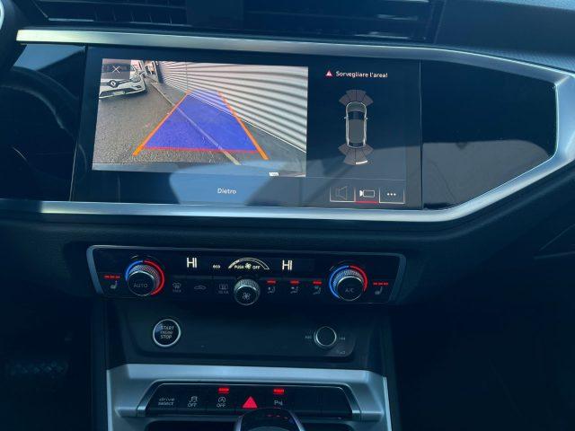 AUDI Q3 SPB 35 TDI Stronic Identity Black S-line SPORTBACK