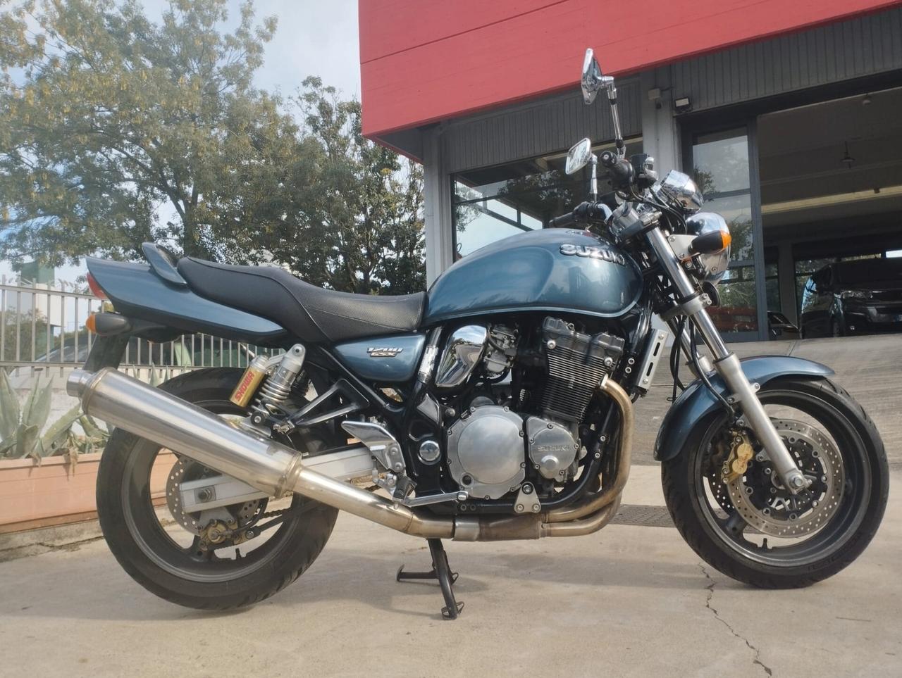 SUZUKI GSX 1200