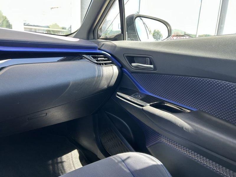 Toyota C-HR 1.8 Hybrid E-CVT Style 1 PROPRIETARIO * GARANZIA EUROPEA INCLUSA