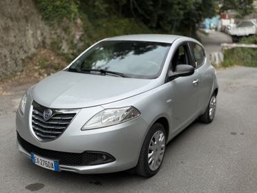 Lancia Ypsilon 1.2 69 CV 5 porte GPL - 2014 euro6