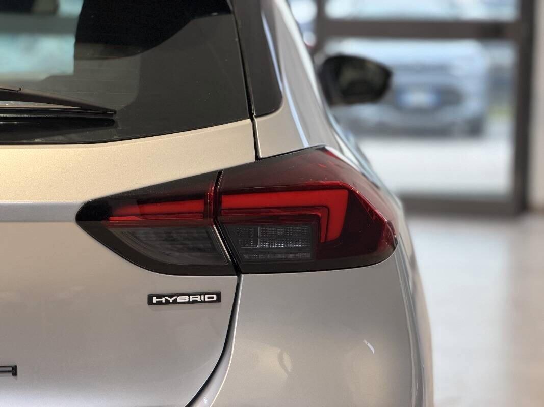 Opel Corsa Hybrid 110 CV aut. GS