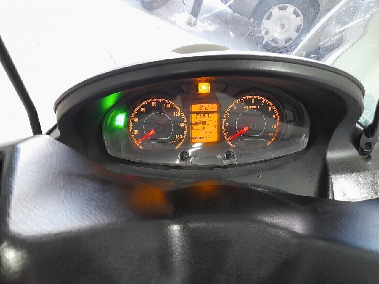 SUZUKI BURGMAN 200 GARANTITO 12 MESI