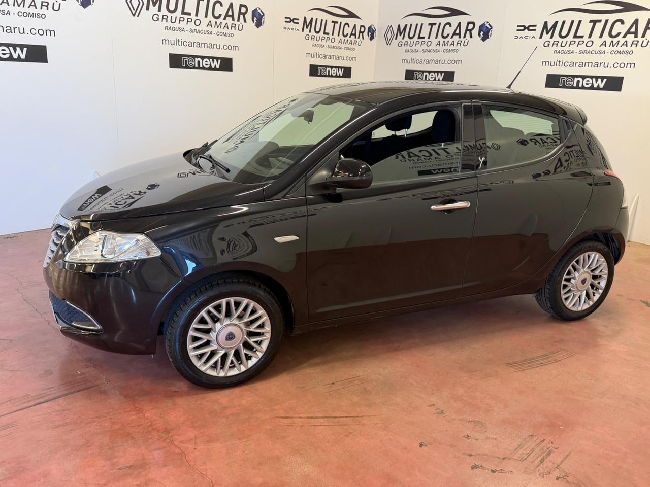Lancia Ypsilon 1.2 69 CV 5 porte S&S Gold
