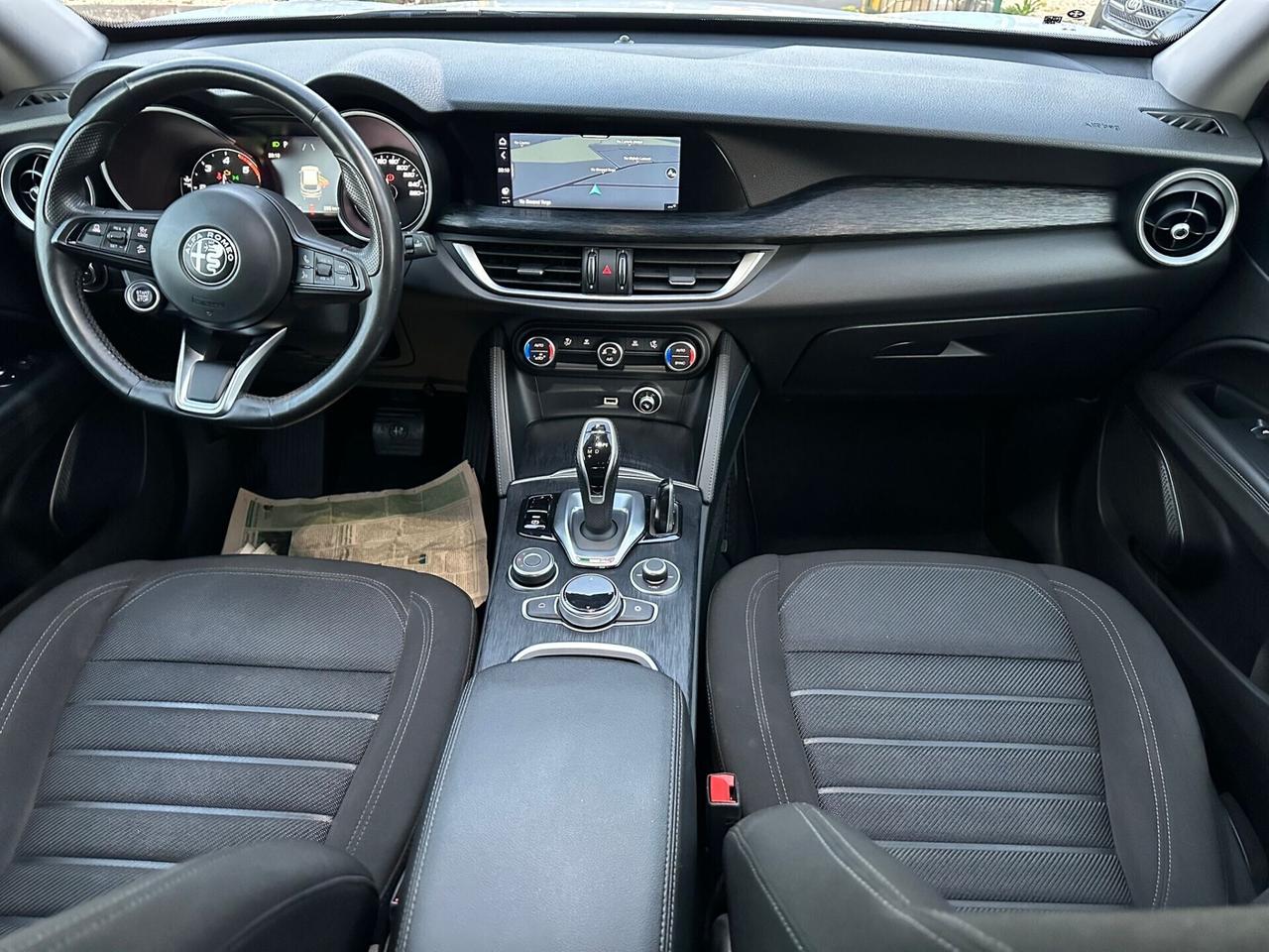 Alfa Romeo Stelvio 2.0.2.0