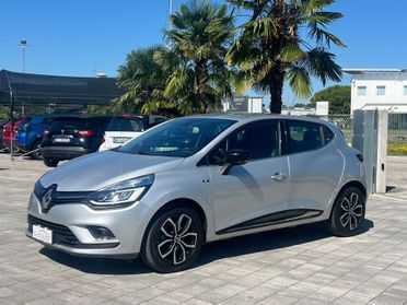 Renault Clio dCi 8V 90 CV EDC 5 porte Moschino Intens