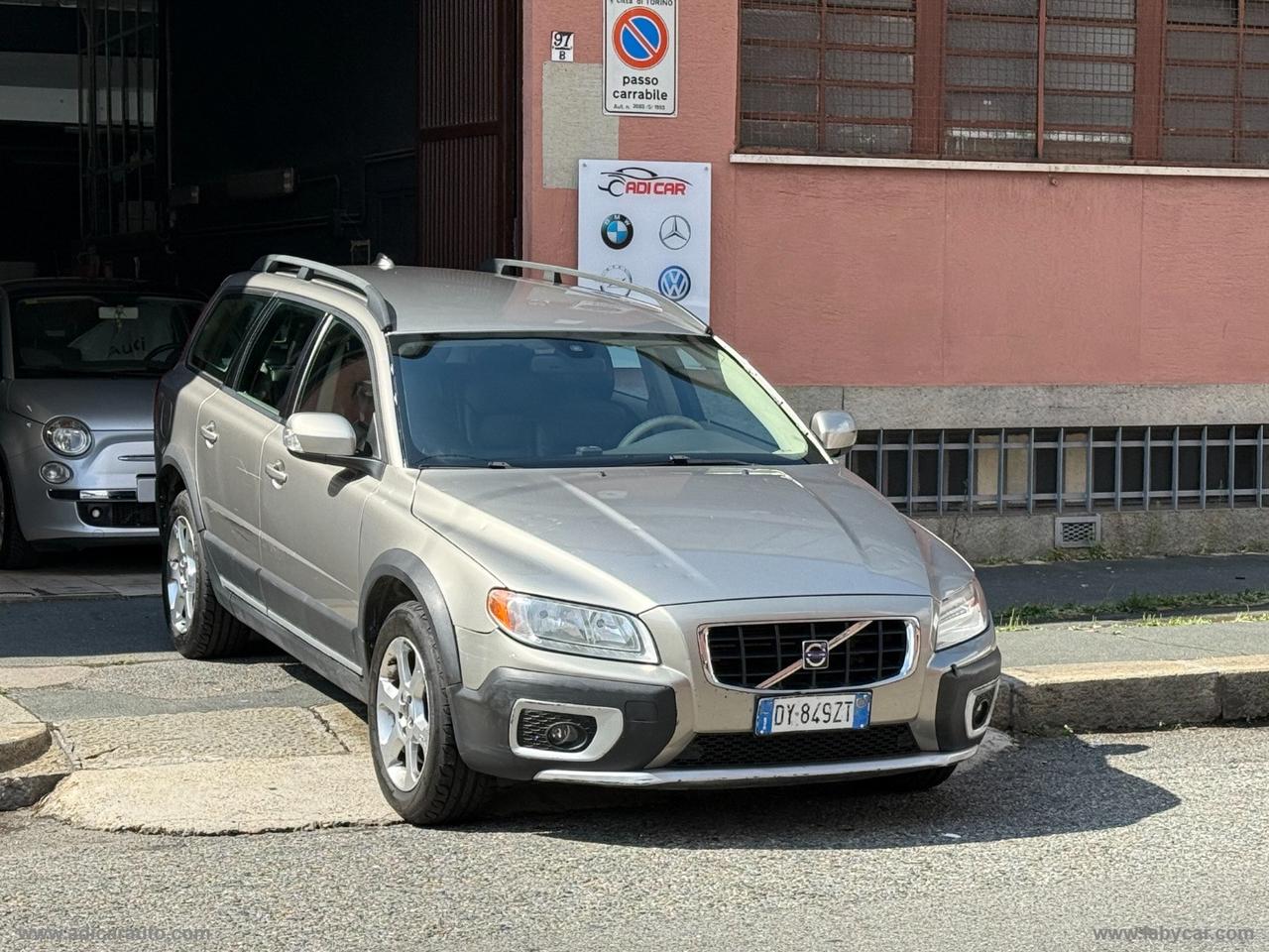 VOLVO XC70 D5 AWD aut.