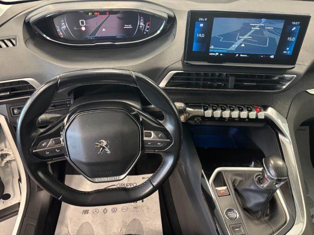 PEUGEOT 3008 1.5 BlueHDi Allure Pack