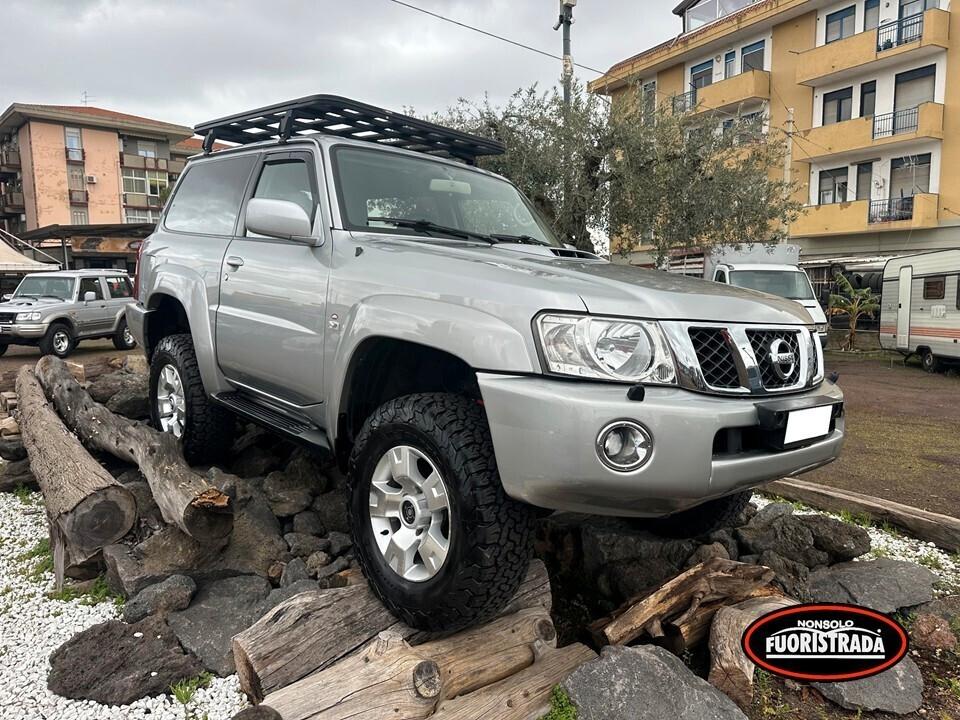 Nissan Patrol 3.0 TD Di 3 porte Elegance Hard Top