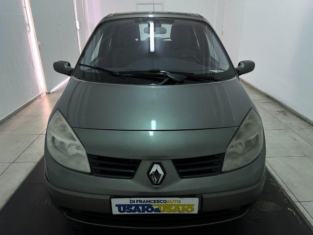 RENAULT Scenic 1.9 dCi Luxe Privilège 120cv