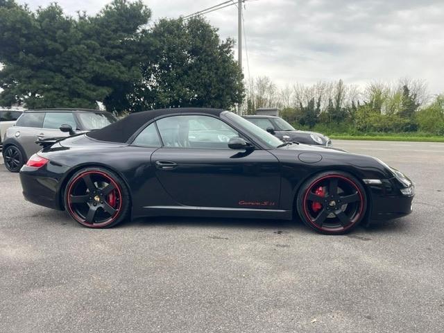 Porsche 911 Carrera S Cabriolet