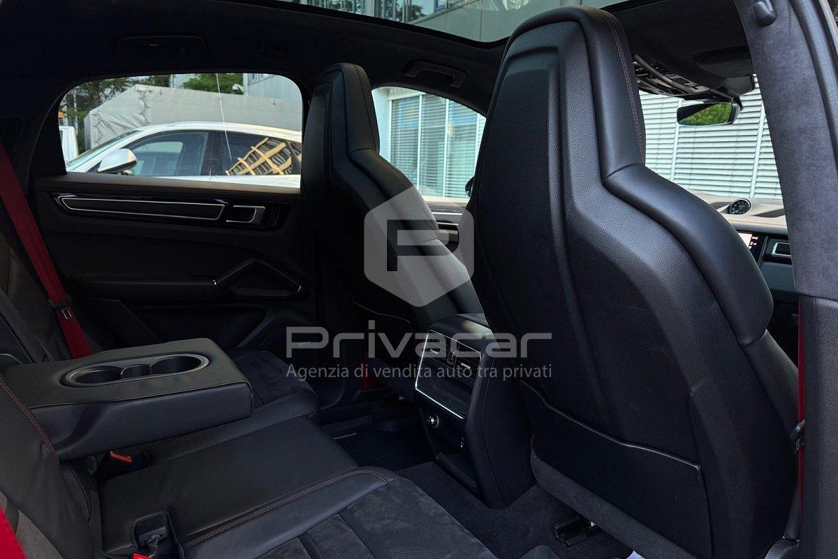 PORSCHE Cayenne Coupé 4.0 GTS